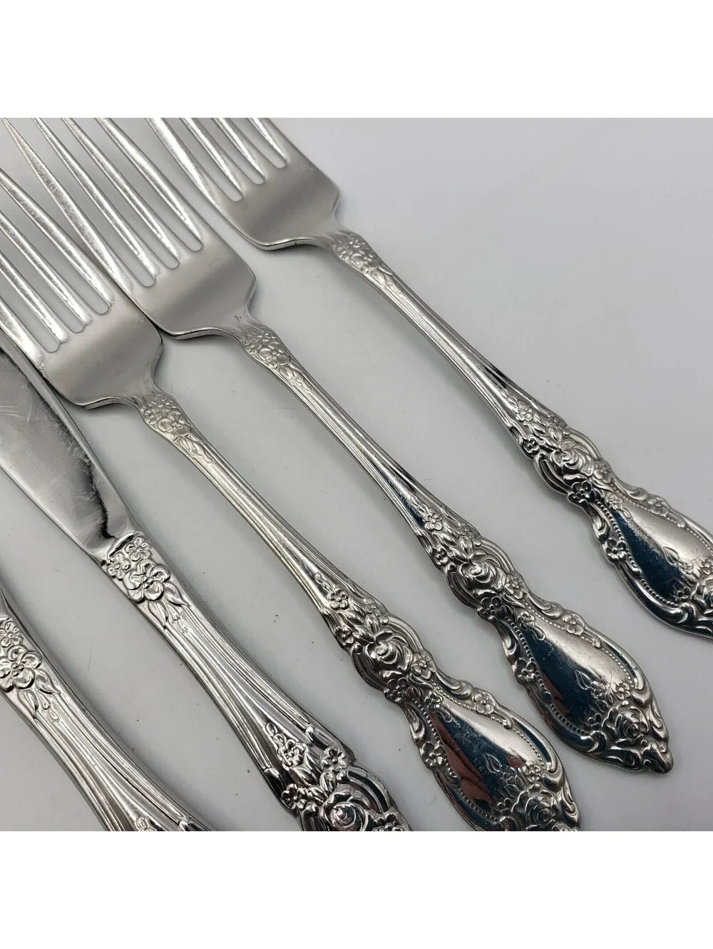 Oneida WORDSWORTH Stainless Flatware Dinner Knife & Forks Set of 5 Glossy